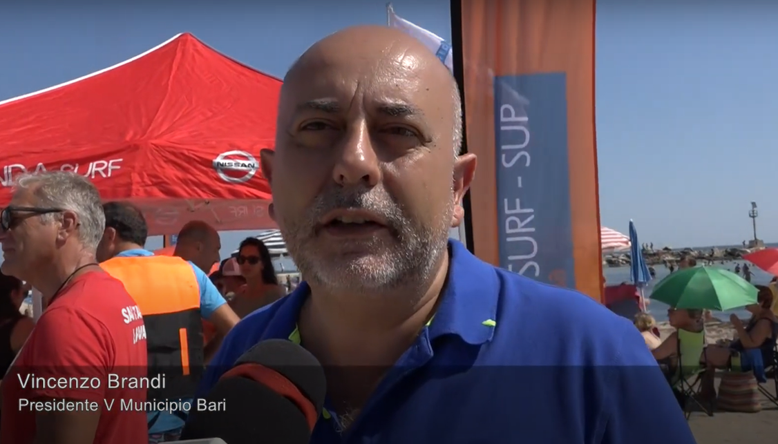 Presidente Brandi SUP water polo Tanaonda a Palese